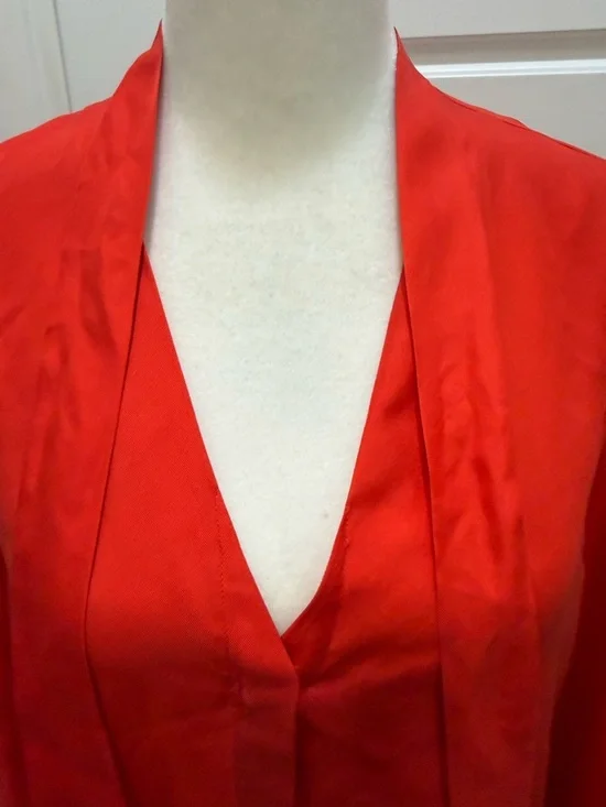 NWT. Rag & Bone. Florence Silk Tie Neck Blouse. Fiery Red. Size 6. - Picture 7 of 14